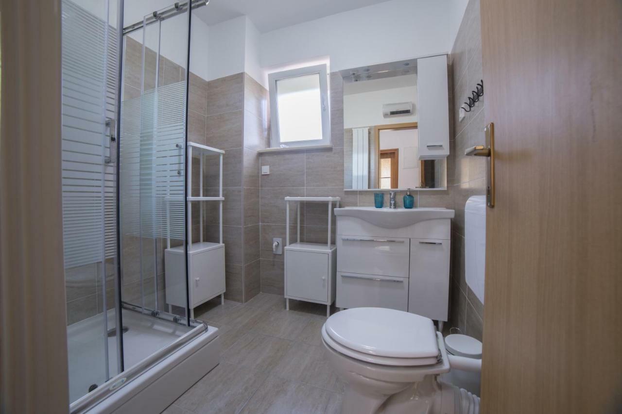 Apartments Raspolic Кастав Стая снимка